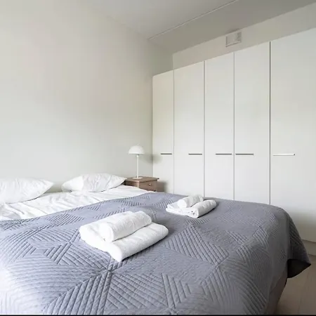 Bright & Modern With Sauna, 6 Guests Daire *